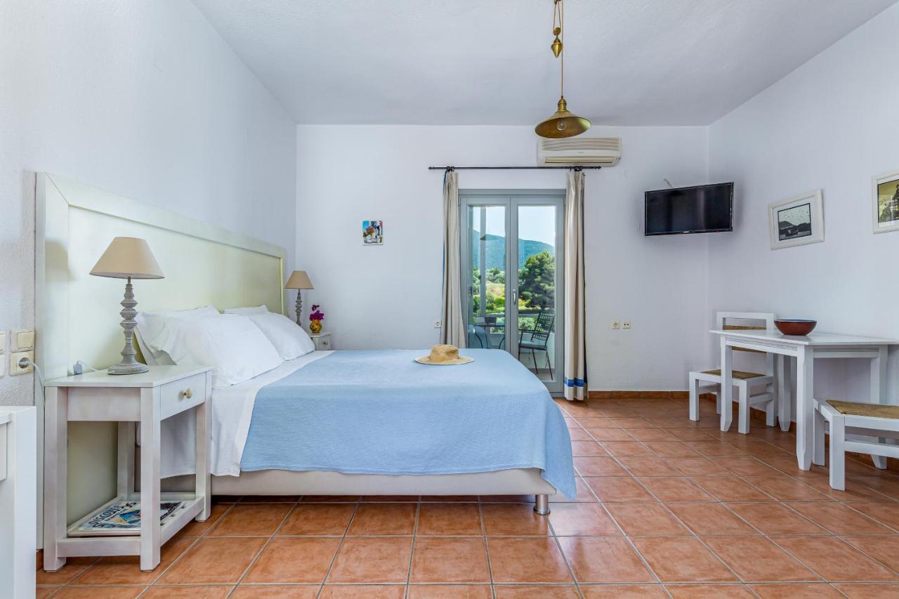 Stamatiou Estate Hotel Neo Klima Buitenkant foto
